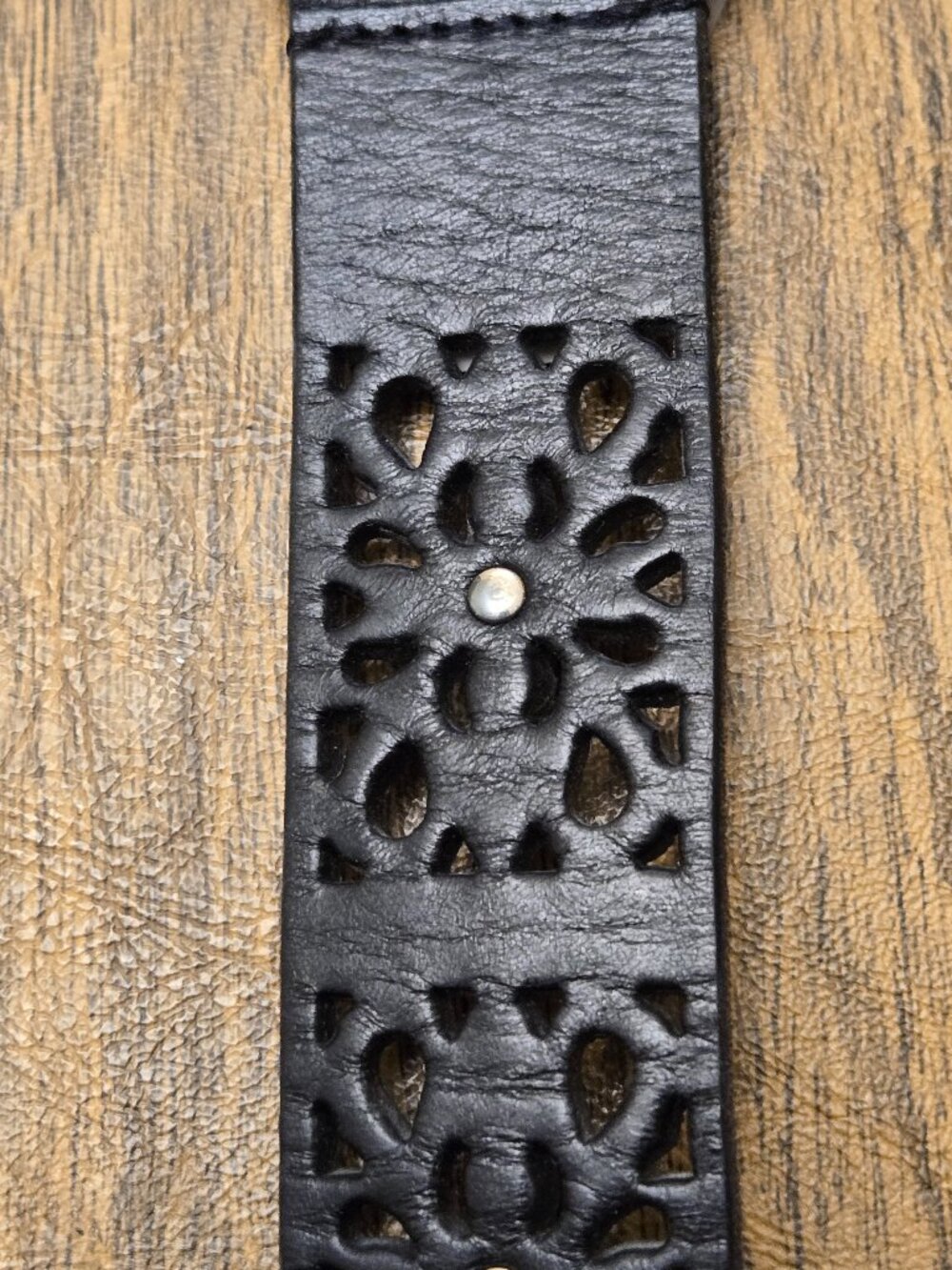 LUCKY BRAND Women's Black Leather Laser Cut Studded Belt w/Silver Buckle Medium - Picture 7 of 10